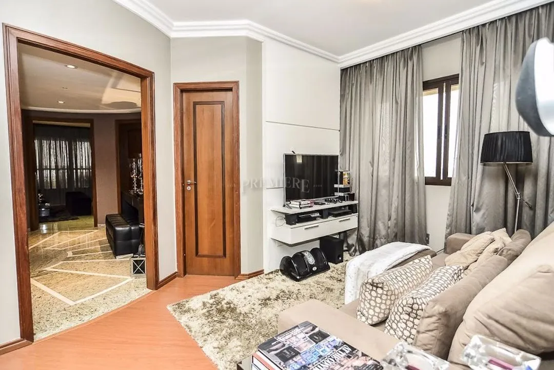 Apartamento com 3 dormitórios e 4 banheiros — photo 12