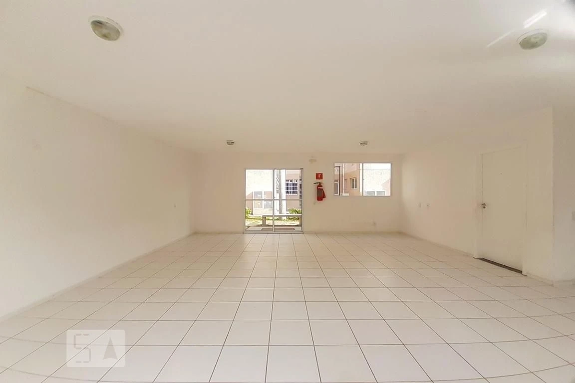 Unfurnished rental apartment with 2 bedrooms and 1 bath — photo 35