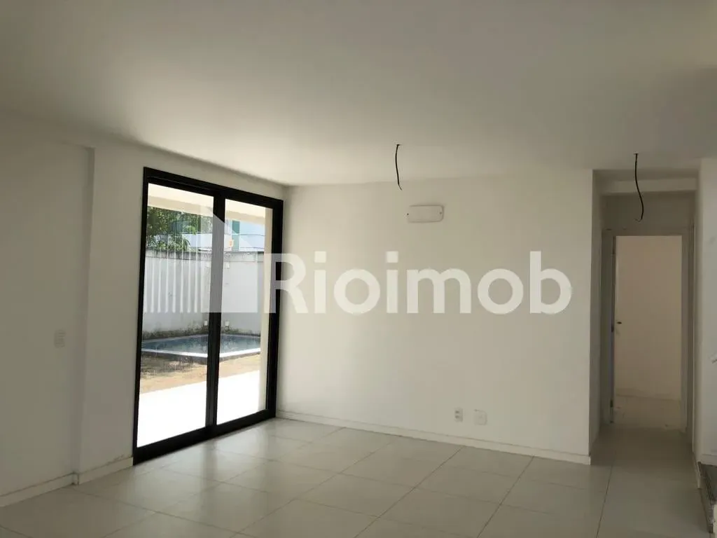 Duplex house with 3 suites and 5 bathrooms, 366 m² — photo 16