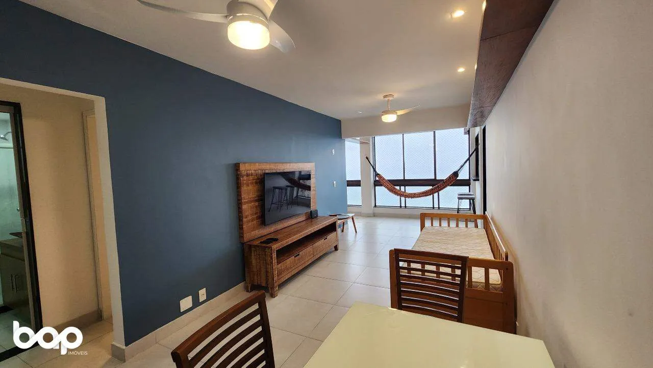 1-bedroom apartment with open-plan gas kitchen — photo 8