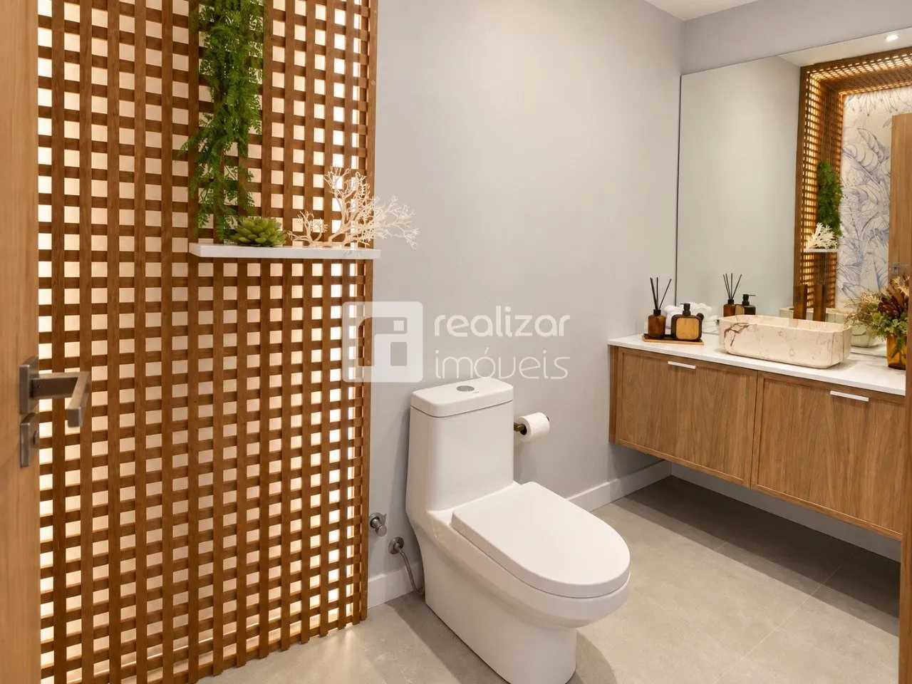 Apartment, 200 m², with a water view — photo 43