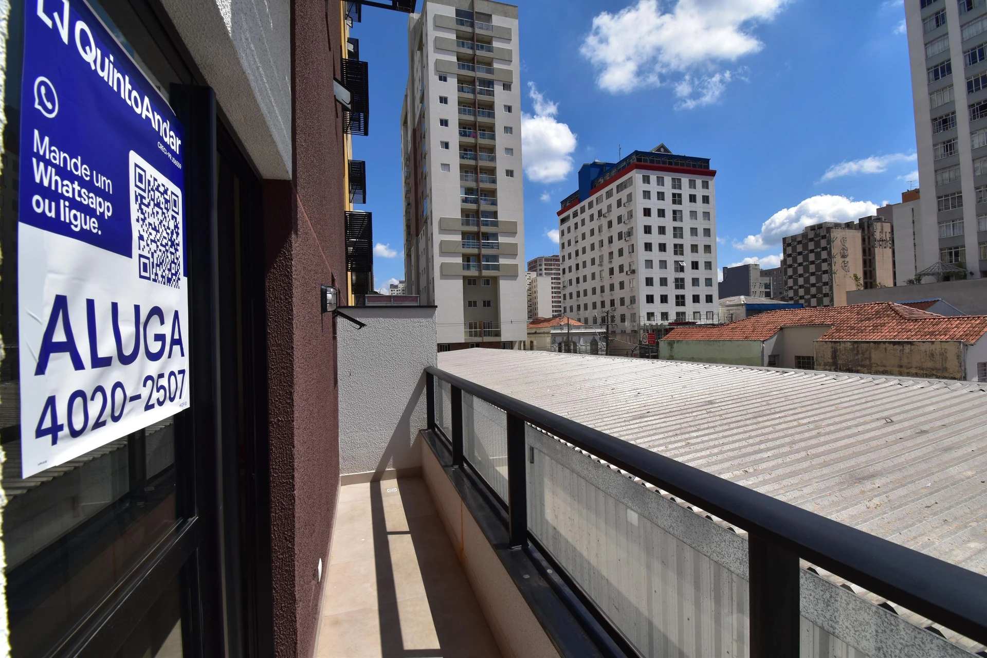 Furnished studio, 22 m², with a glass-enclosed balcony — photo 47