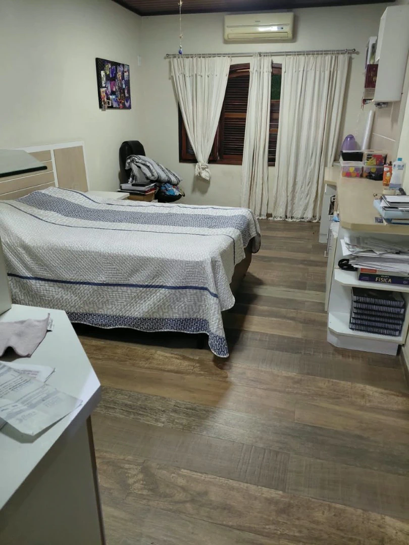 Furnished house with 3 bedrooms, 360 m² and 2 parking spots — photo 10