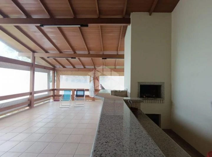 360 m² house with balcony and built-in grill — photo 7