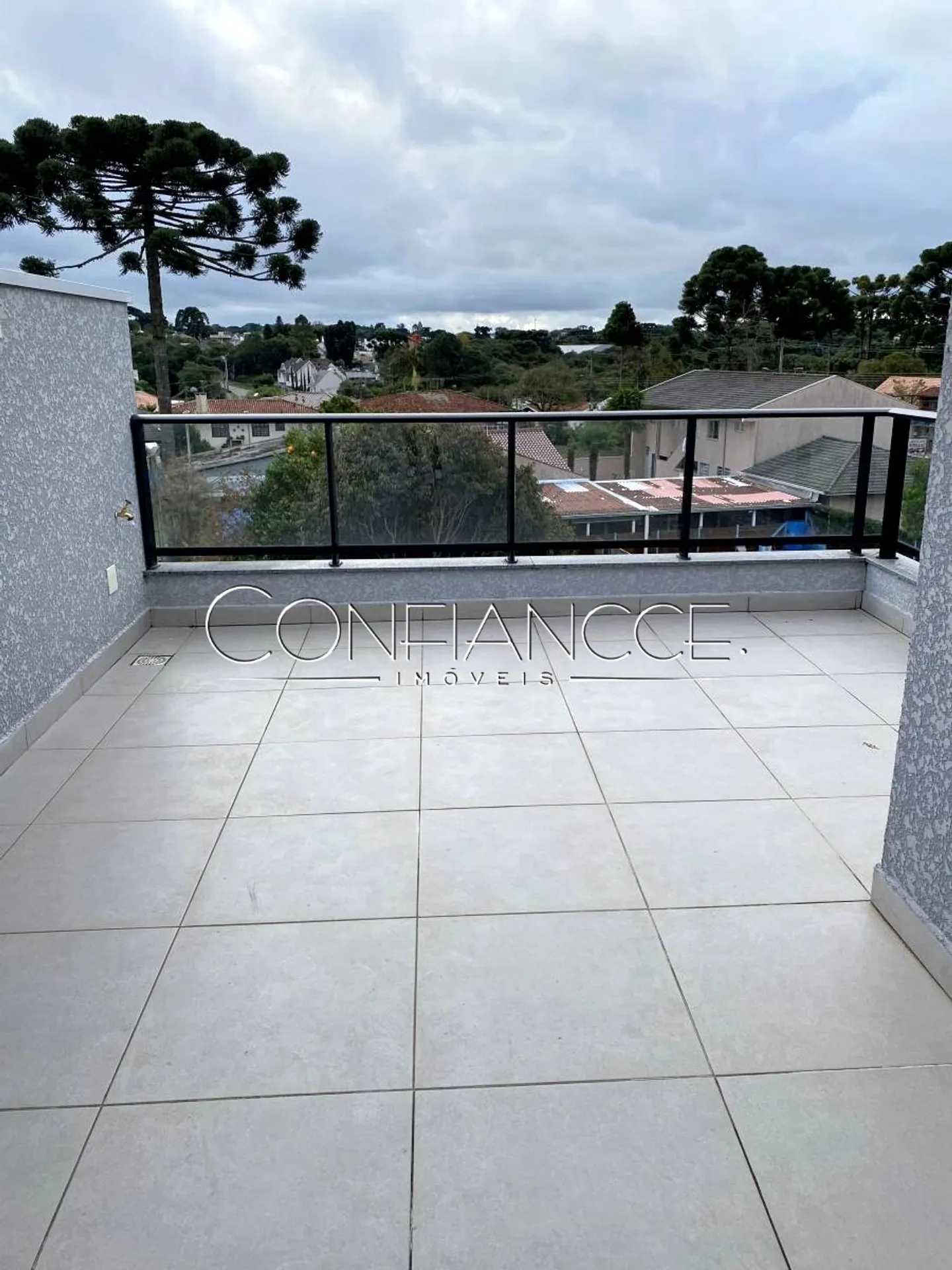 Sobrado em condomínio com 3 suítes e 5 banheiros — photo 14