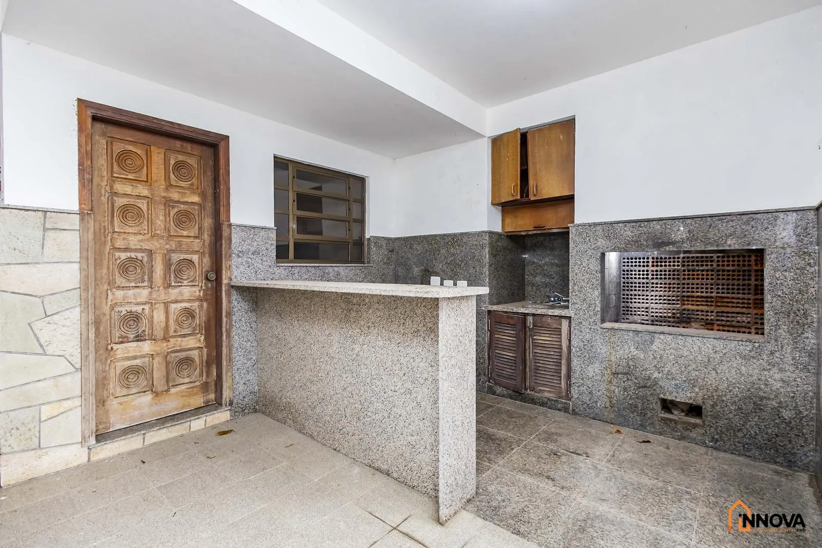 House with 5 bedrooms, 10 bathrooms, 5 parking spaces — photo 34