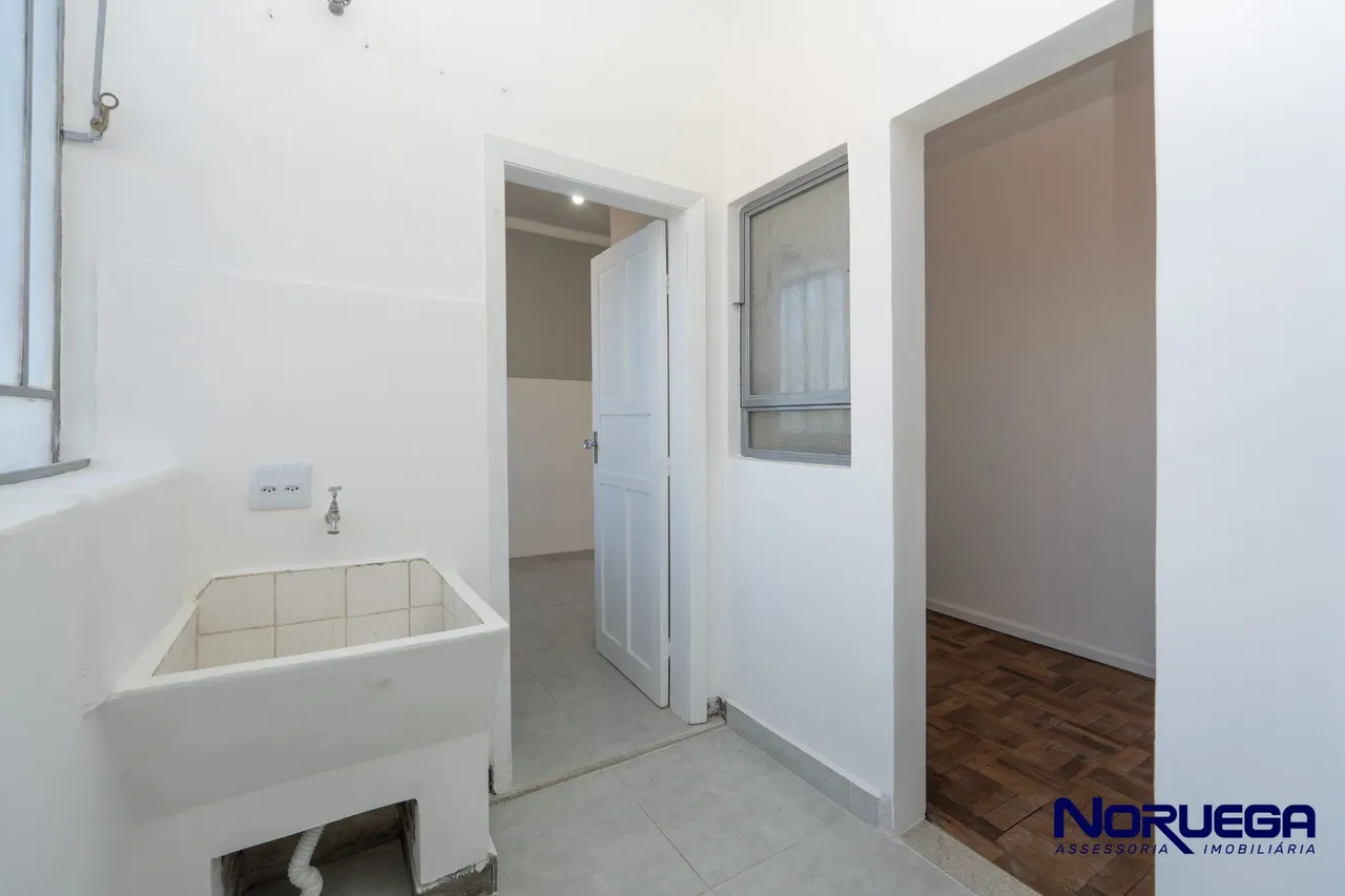 Unfurnished apartment with no parking and 3 bedrooms — photo 16