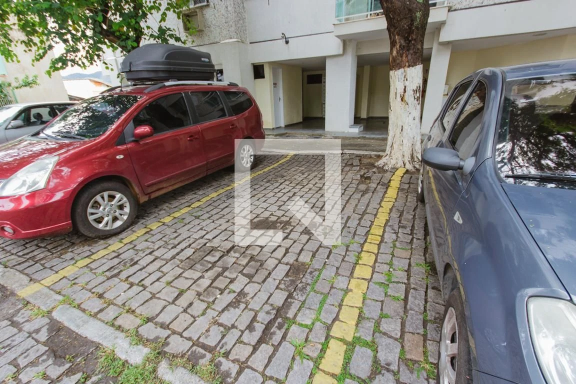 Furnished apartment with 2 bedrooms and a balcony — photo 9