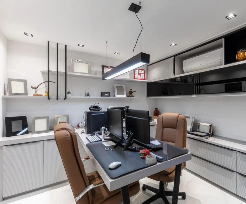 Furnished house with 5 bedrooms and an open-plan kitchen — photo 6