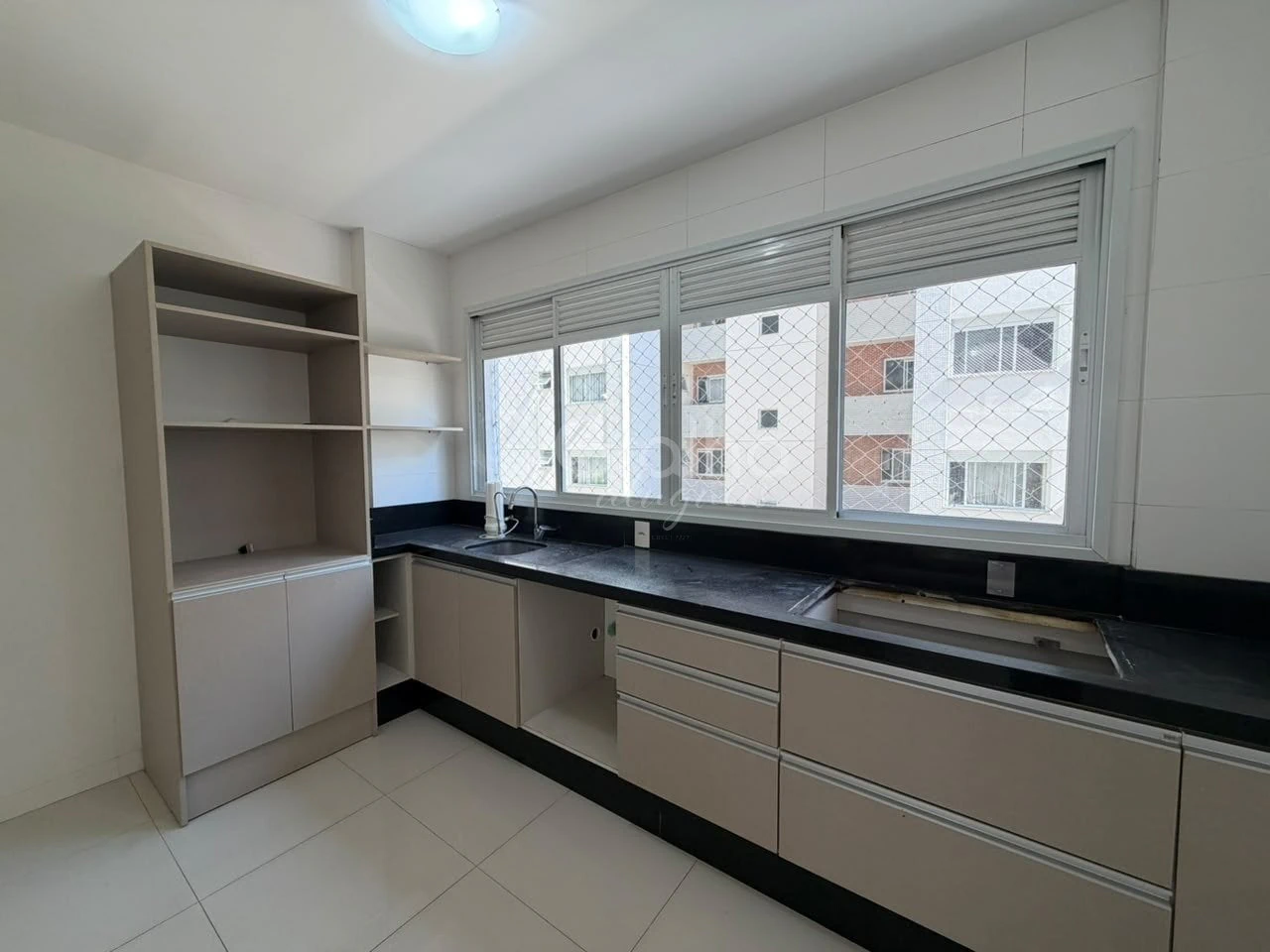 Apartamento de 4 dormitorios 253 m² con 3 plazas y 4 baños — photo 17