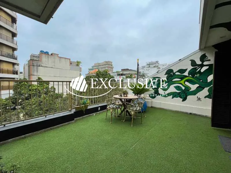 Furnished linear penthouse with 2 bedrooms and 4 baths — photo 9