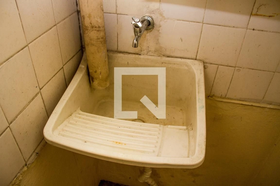 Деревянный пол или ламинат и 2 спальни: квартира 57 м² — photo 24