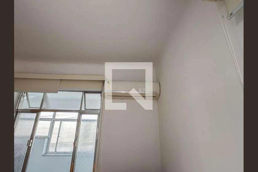 Furnished 86 m² apartment with 2 bedrooms and balcony — photo 24