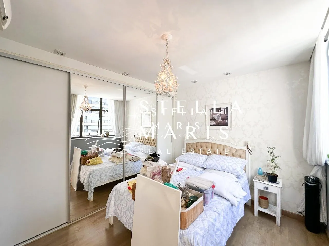 Furnished apartment with 3 bedrooms and a balcony — photo 18