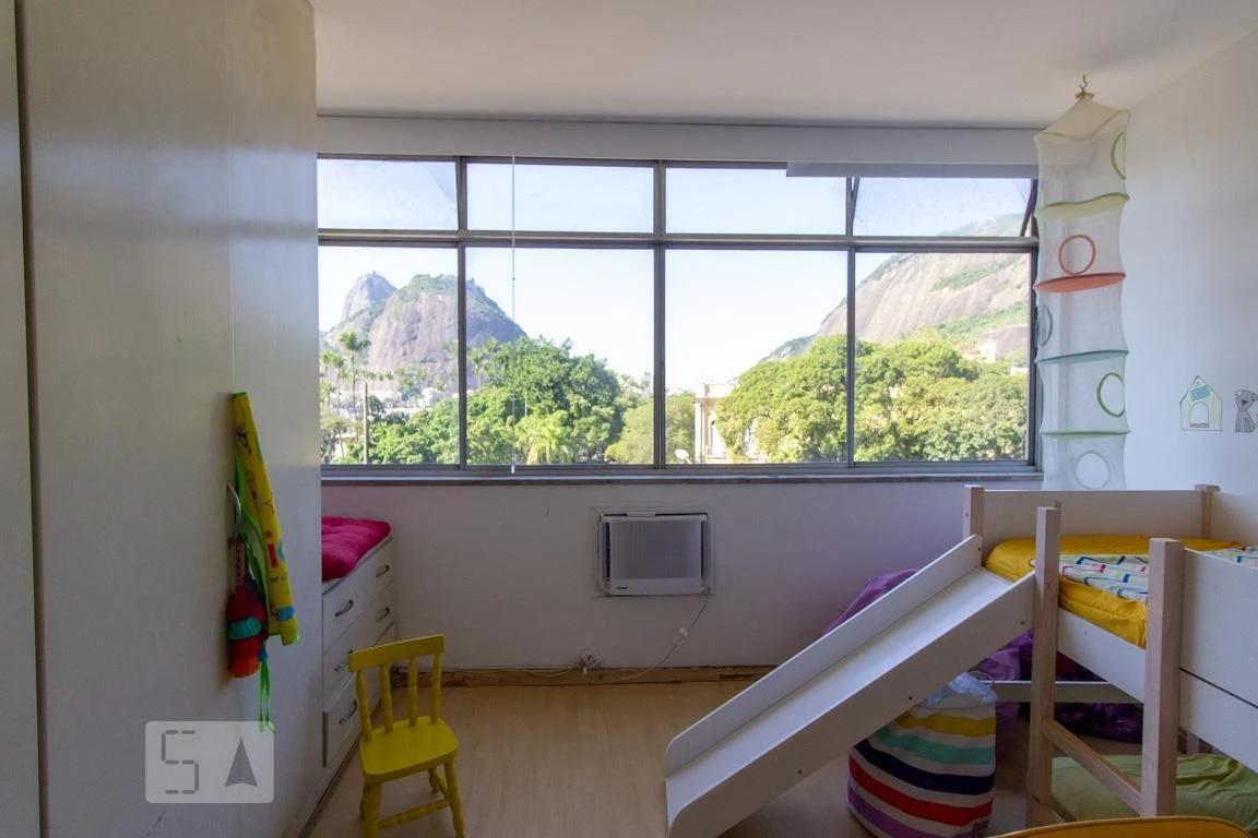 Furnished apartment with 2 bedrooms and 2 bathrooms — photo 14