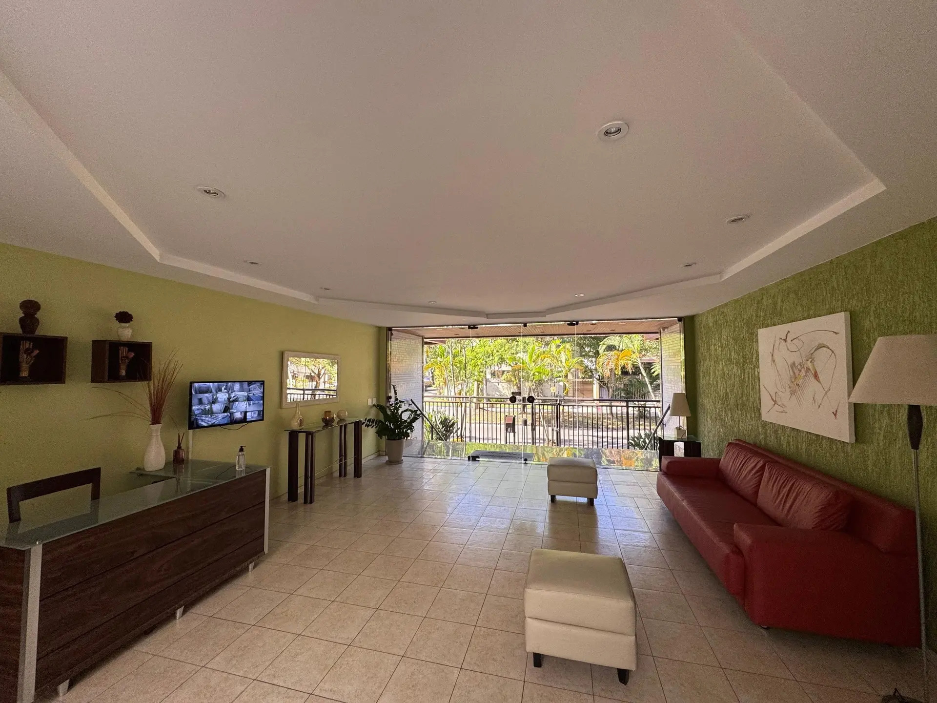 Apartamento mobiliado com 2 quartos e 2 banheiros — photo 28