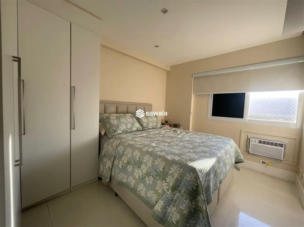 Furnished duplex penthouse with 4 bedrooms and 235 m² — photo 16