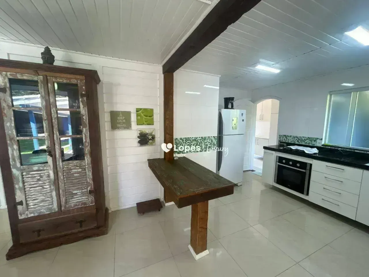 Furnished house with 4 bedrooms and 620 m² — photo 35