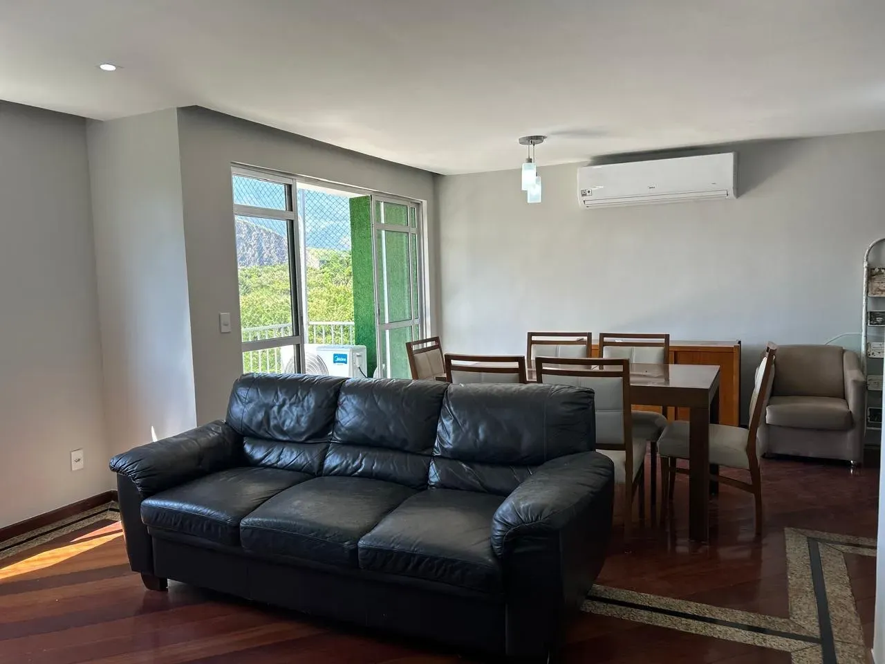 Unfurnished apartment with 3 bedrooms and 5 bathrooms — photo 30