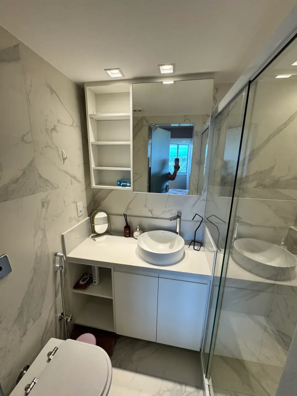 Apartamento mobiliado, 200 m², com janelas do piso ao teto — photo 4