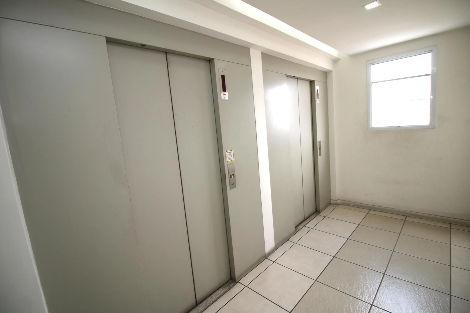Rental apartment with 2 bedrooms and a balcony — photo 57
