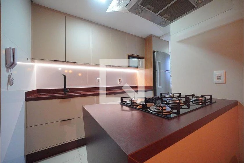 Apartamento amueblado de 78 m² con 2 dormitorios y 1 suite — photo 2