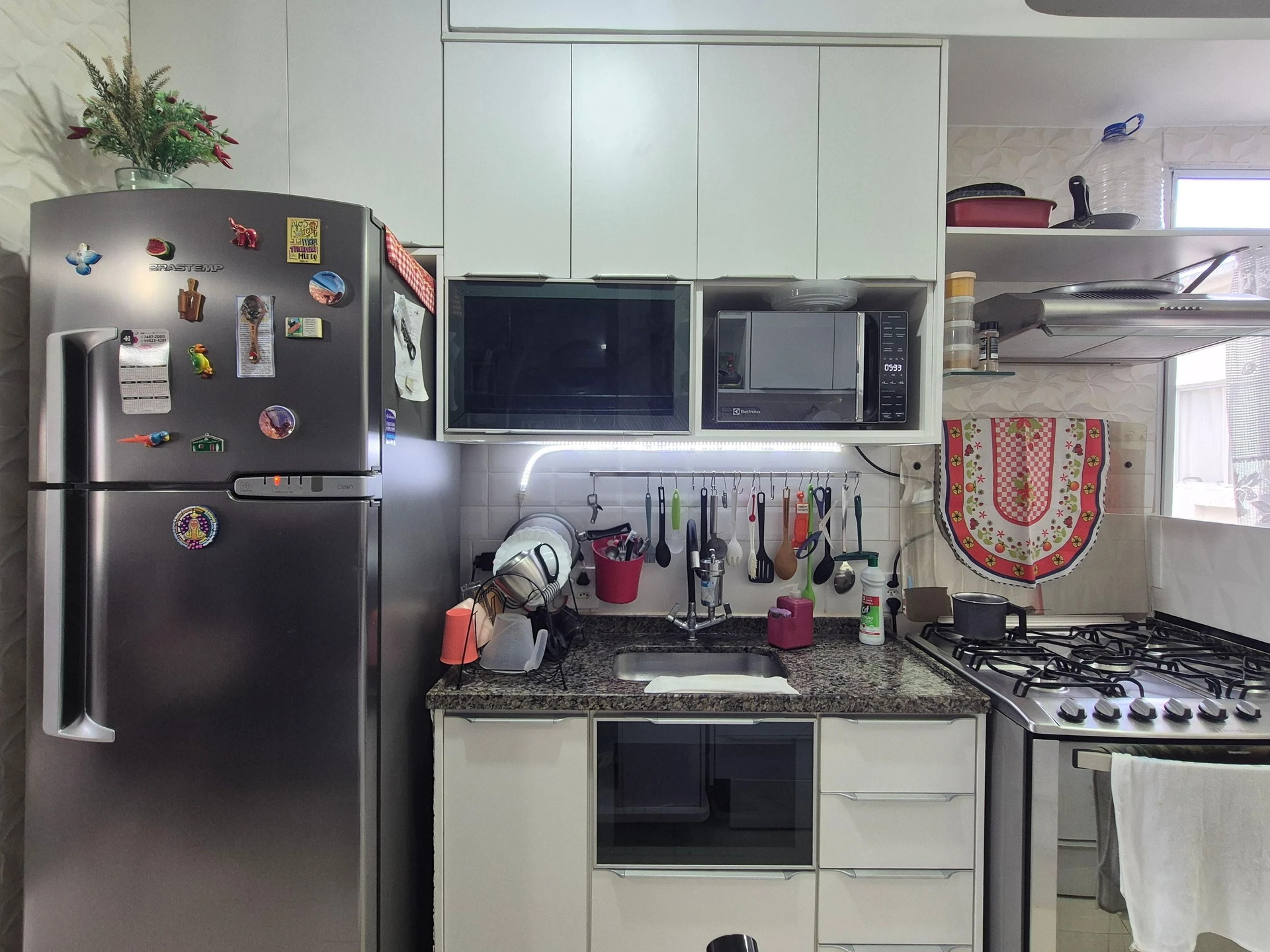 Furnished 2-bedroom apartment with 1 parking space — photo 10