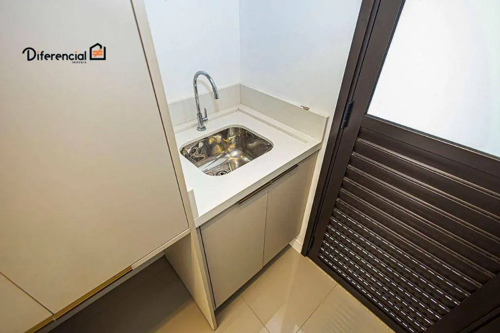 3-bedroom house with private BBQ and modern feel — photo 17