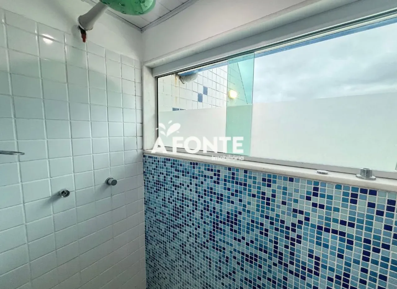 2-bedroom apartment with a mountain view in Rio de Janeiro — photo 18