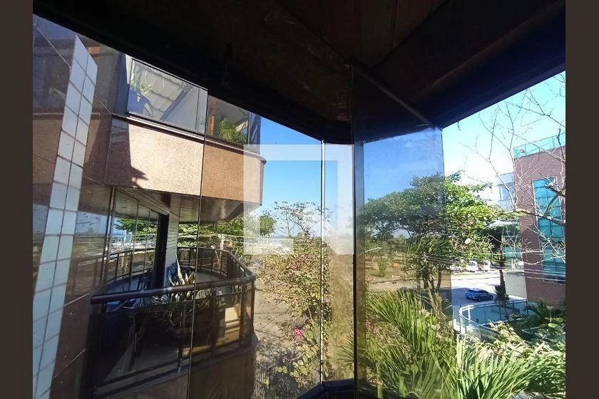 Rental apartment with 3 bedrooms and 160 m² — photo 25
