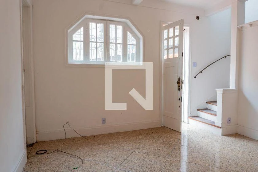 Будинок: 3 спальні, 1 з власною ванною кімнатою, 195 м² — photo 8