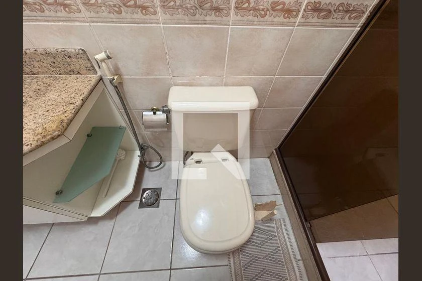 Квартира з вбудованими шафами, 2 кімнати і 130 м² — photo 23