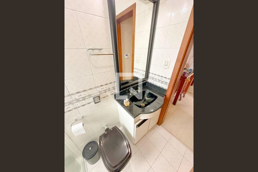 Furnished house, 250 m², with a bathtub — photo 37