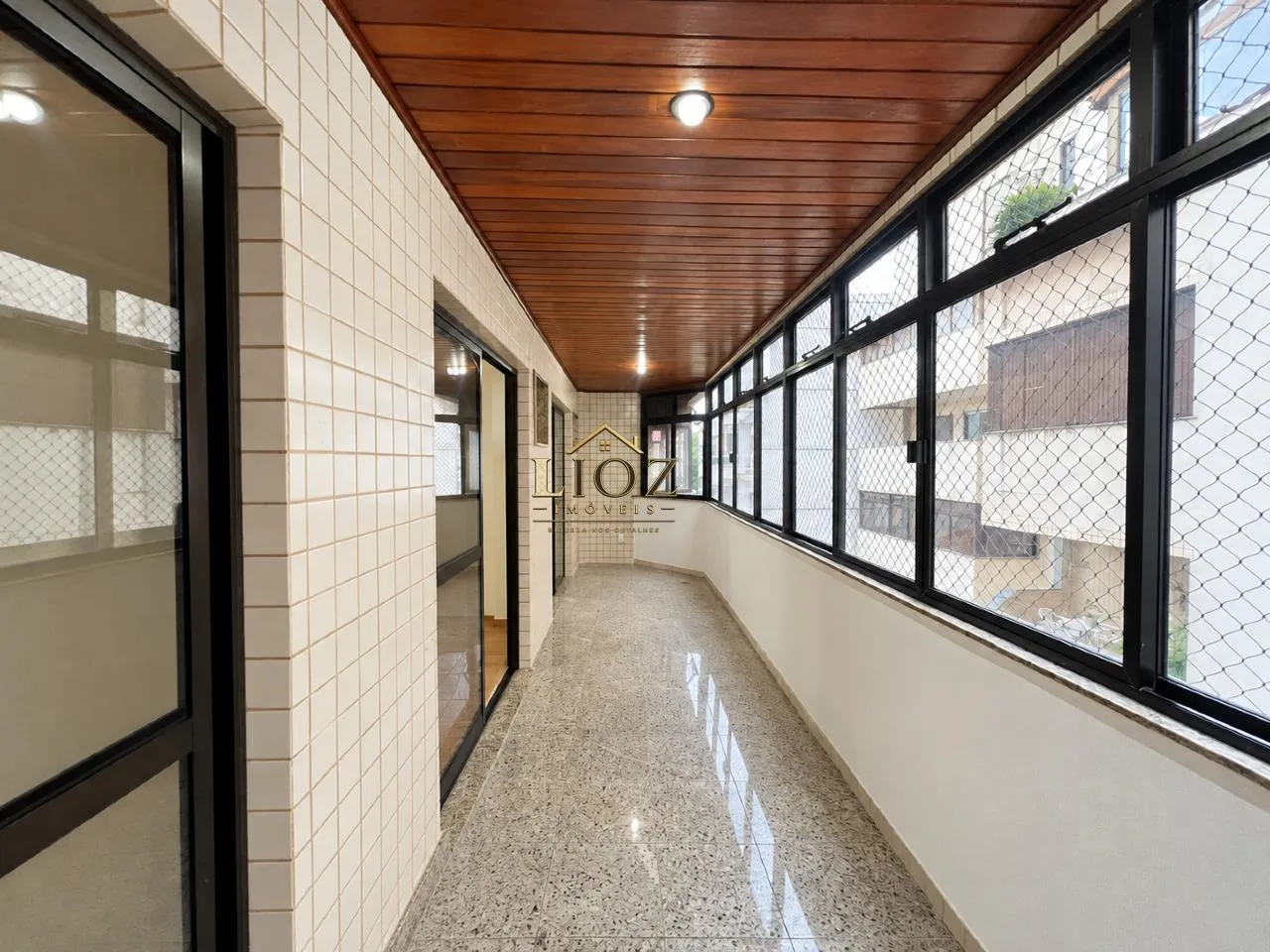 Apartamento de 4 quartos em condomínio com piscina — photo 16