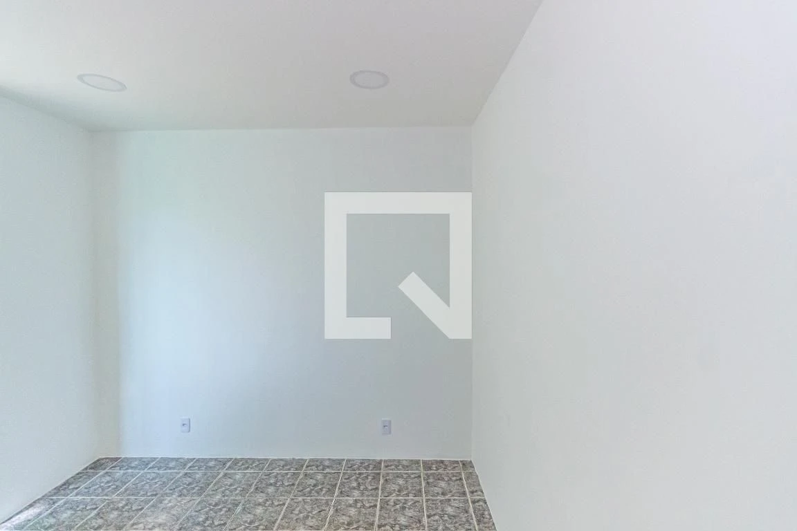 Estudio sin amueblar con 1 dormitorio y 1 baño — photo 17