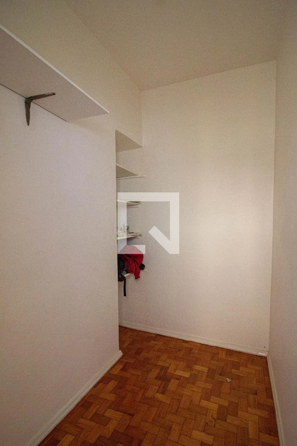 Unfurnished 2-bedroom apartment with air conditioning — photo 10