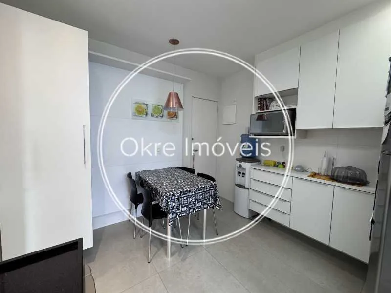 Apartamento mobiliado com 3 quartos e 3 banheiros — photo 20