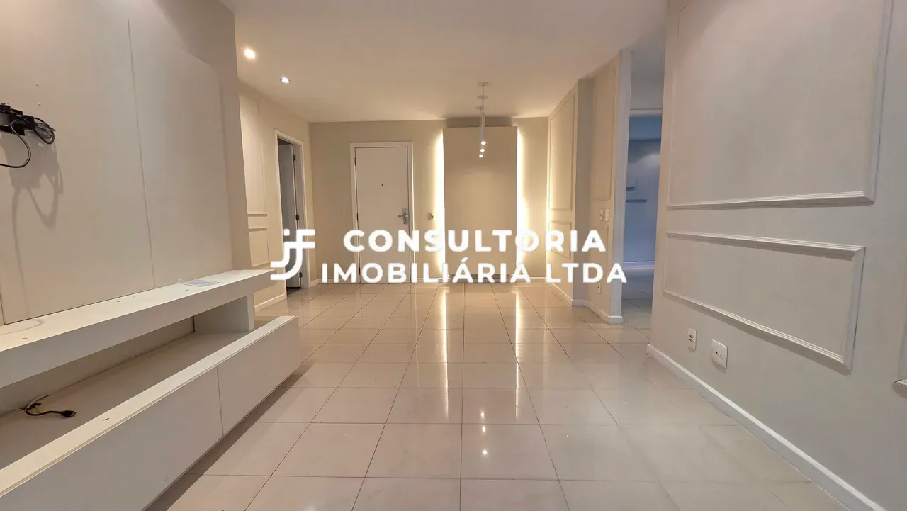 Квартира 99 м² з гардеробною та заскленим балконом — photo 6