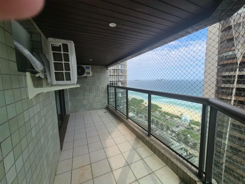 Apartamento de 4 quartos em condomínio com sauna — photo 71