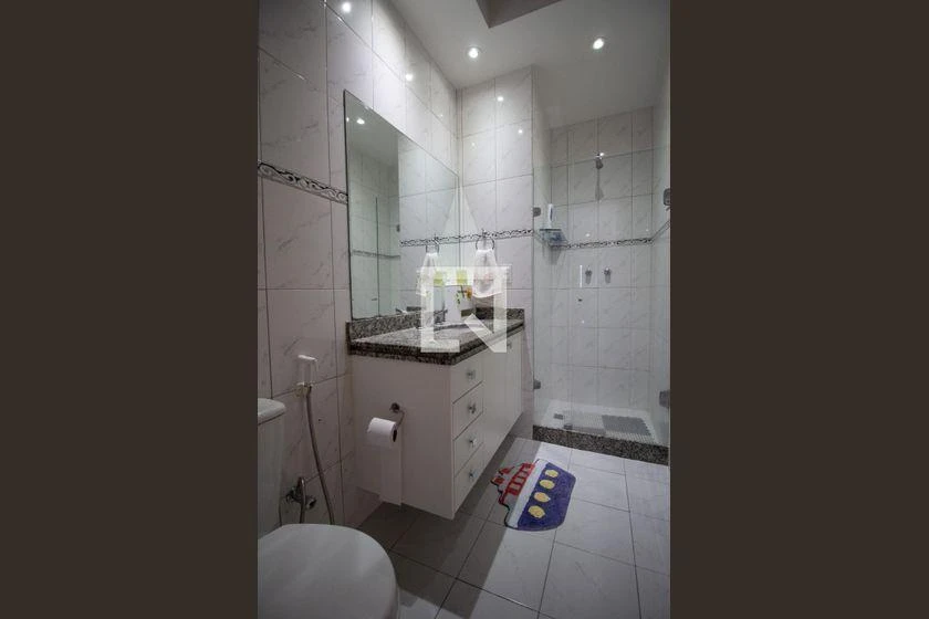 Furnished apartment with 3 en-suite bedrooms — photo 67