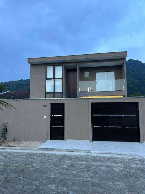Casa com 4 dormitórios, 240 m² e 3 suítes com varanda — photo 15