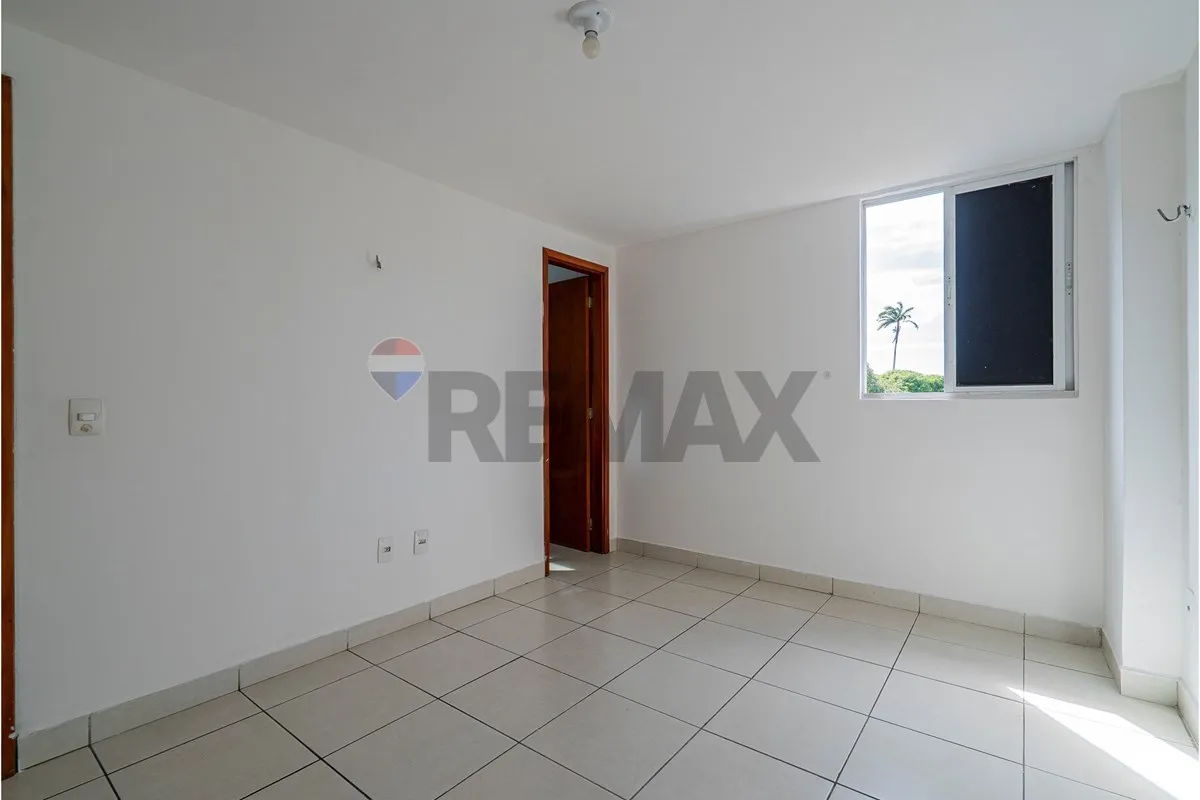 Apartamento de 3 quartos em condomínio com piscina — photo 17