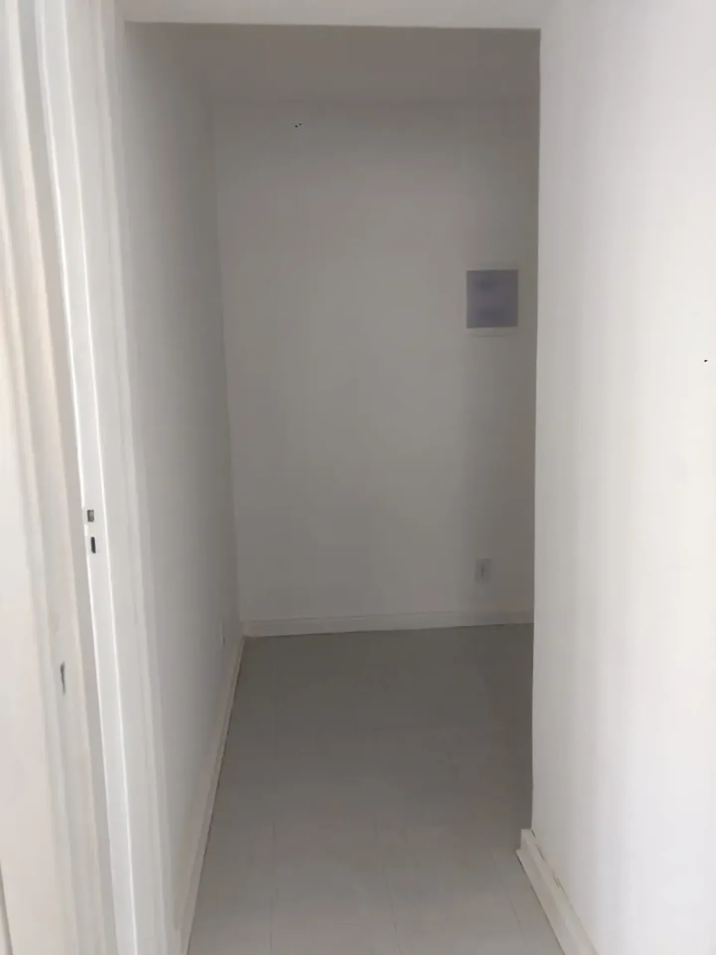 Unfurnished 2-bedroom apartment on 13th floor, 80 m² — photo 14