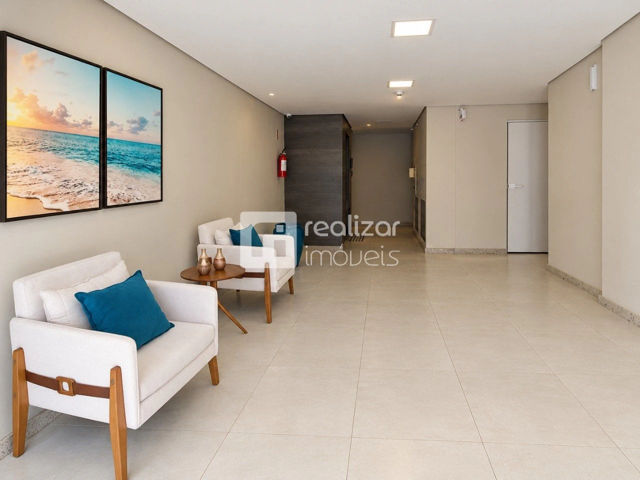 Furnished apartment, 39 m², with a grill on the balcony — photo 14