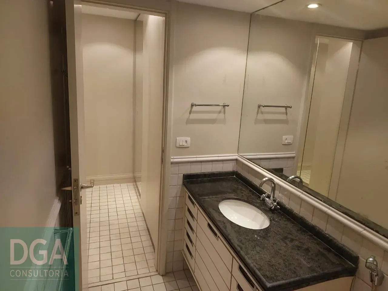 Apartamento mobiliado de 64 m² com 1 quarto e 2 banheiros — photo 16