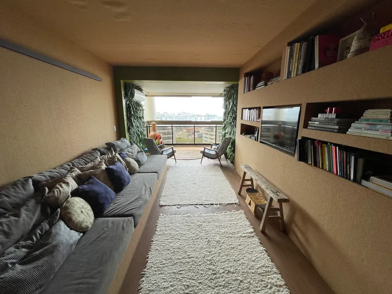 11th-floor 2-bedroom apartment with 110 m² and 2 baths — photo 5