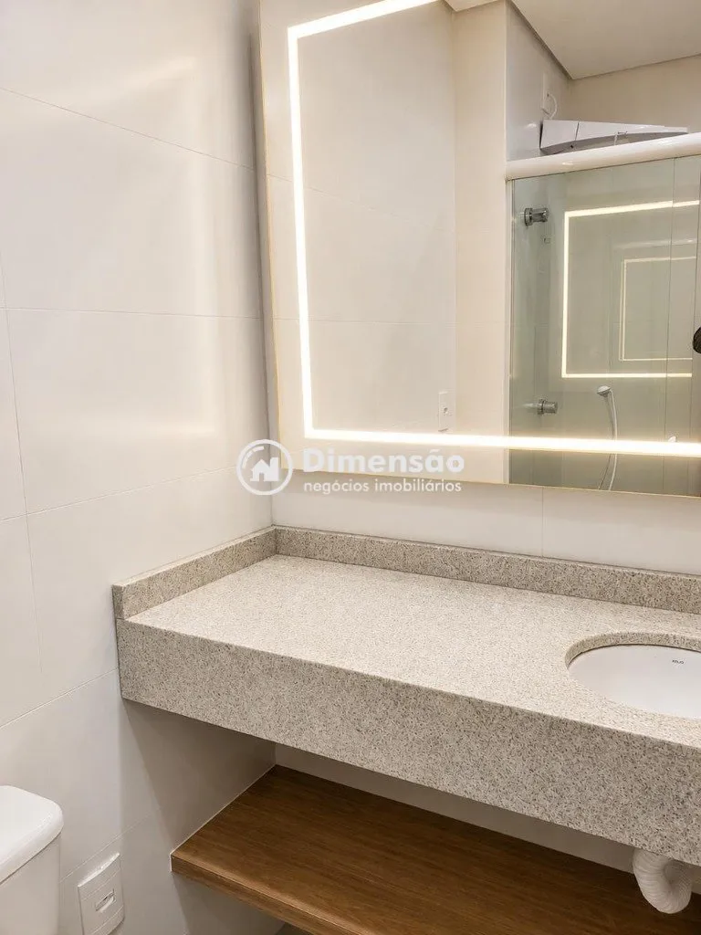 Furnished 23 m² studio with glass shower enclosure — photo 12