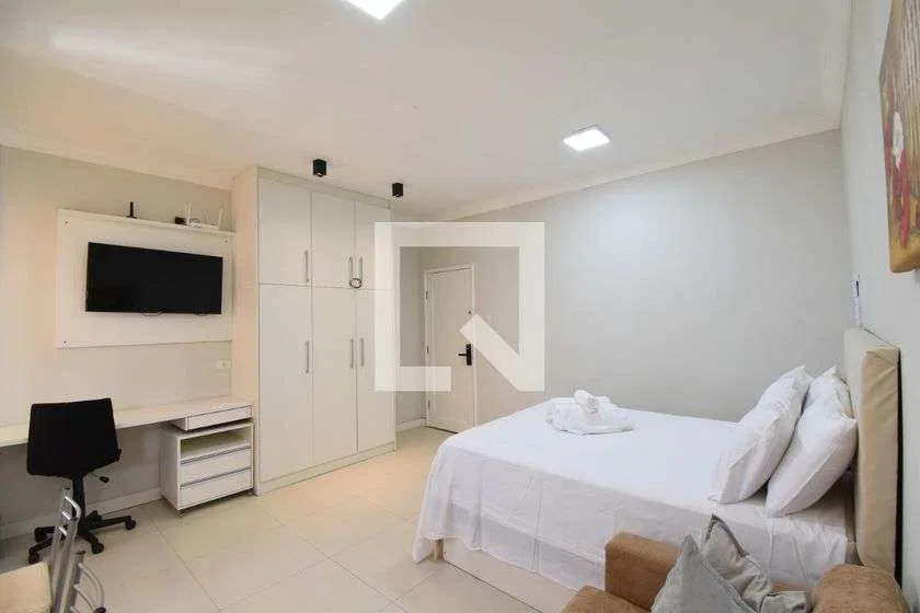 Облаштований студіо 25 м² з 1 спальнею без паркування