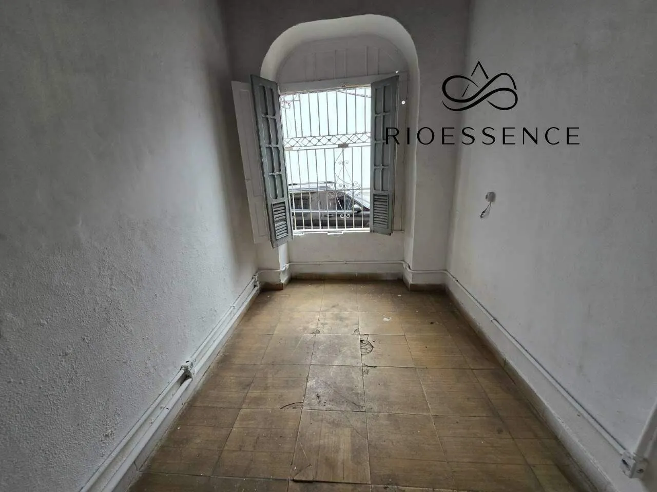 House, 280 m², with a private BBQ — photo 25