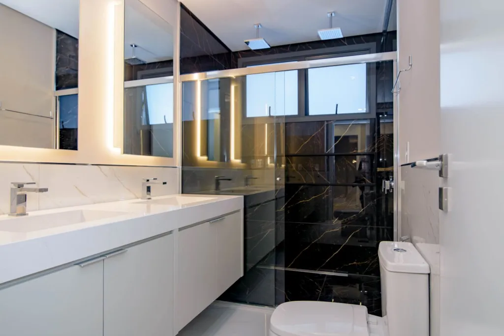 Rental apartment with 2 en-suite bedrooms and 125 m² — photo 57